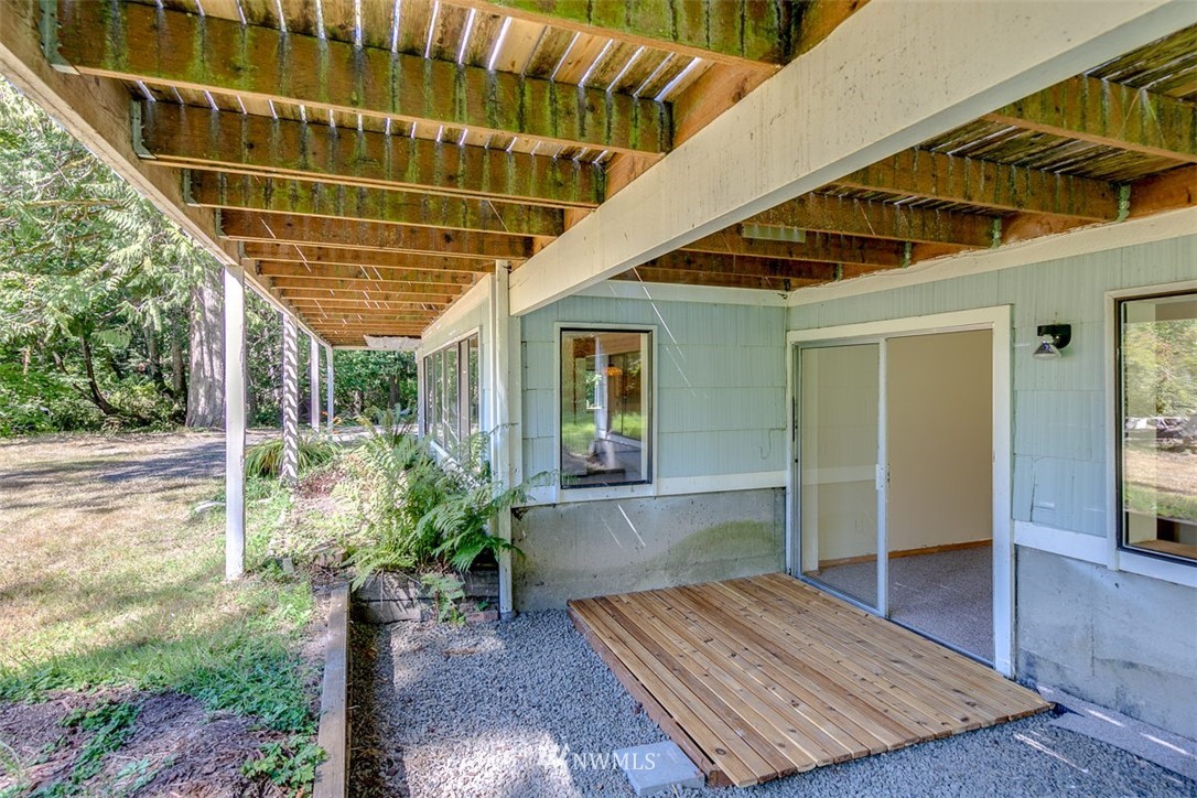 24594 Johnson Road Northwest Poulsbo, WA 98370 - Photo 6 of 25 Gallery Image 6
