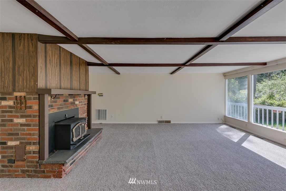 24594 Johnson Road Northwest Poulsbo, WA 98370 - Photo 7 of 25 Gallery Image 7
