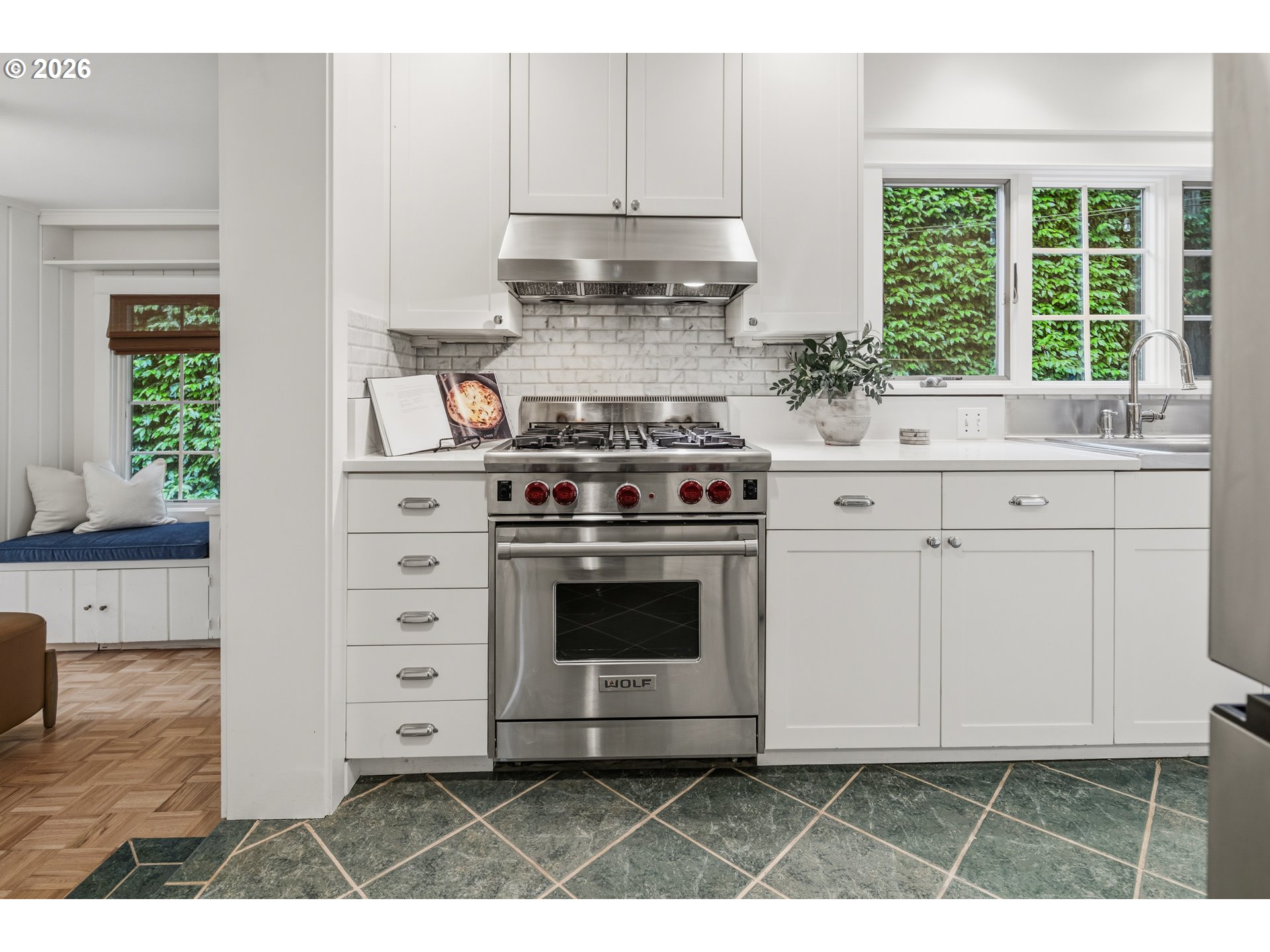 11445 South Riverwood Road Portland, OR 97219 - Photo 16 of 48 Gallery Image 16
