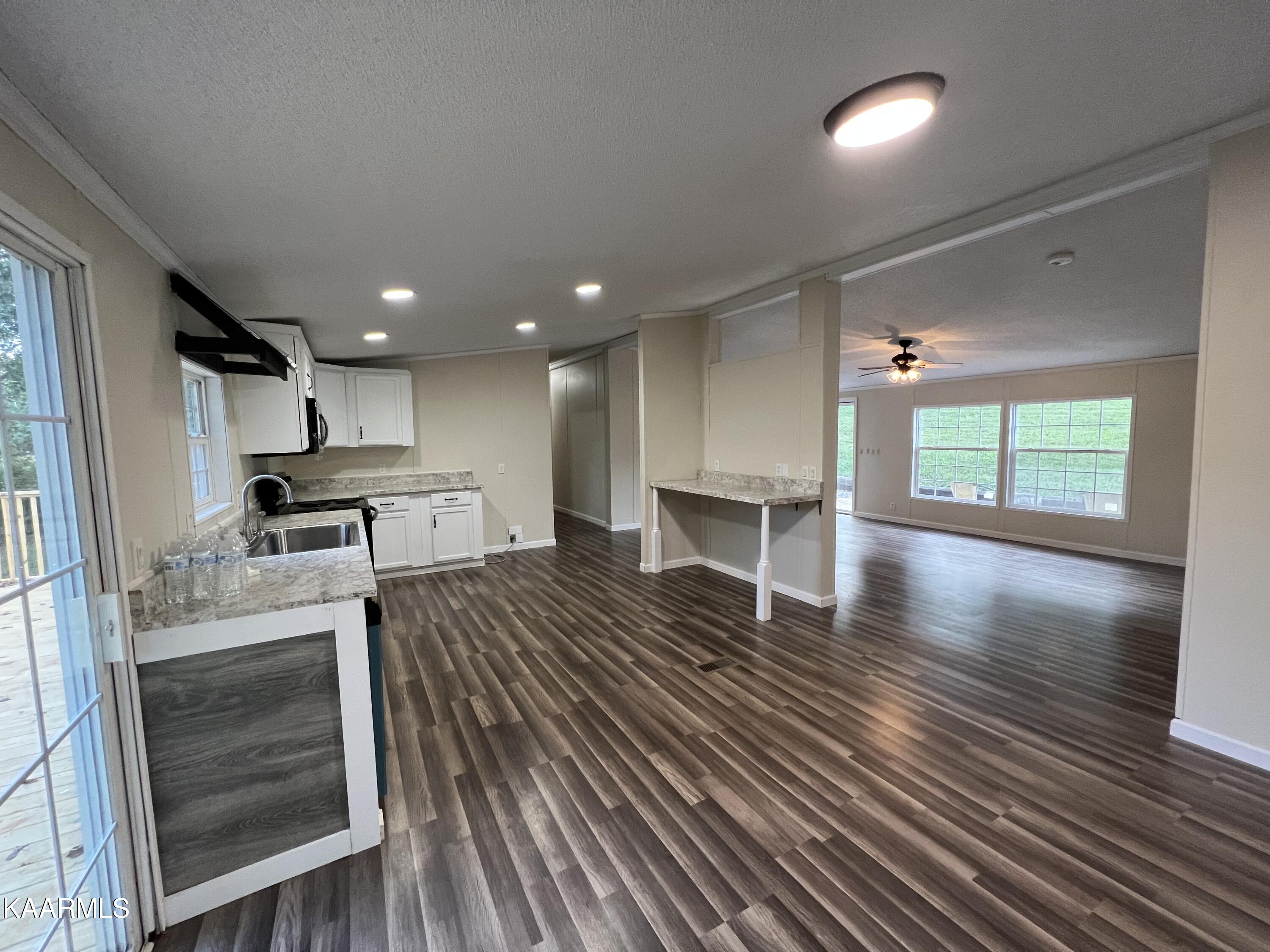 737 Fox Hunter Road Maynardville, TN 37807 - Photo 11 of 33 IMG_6775