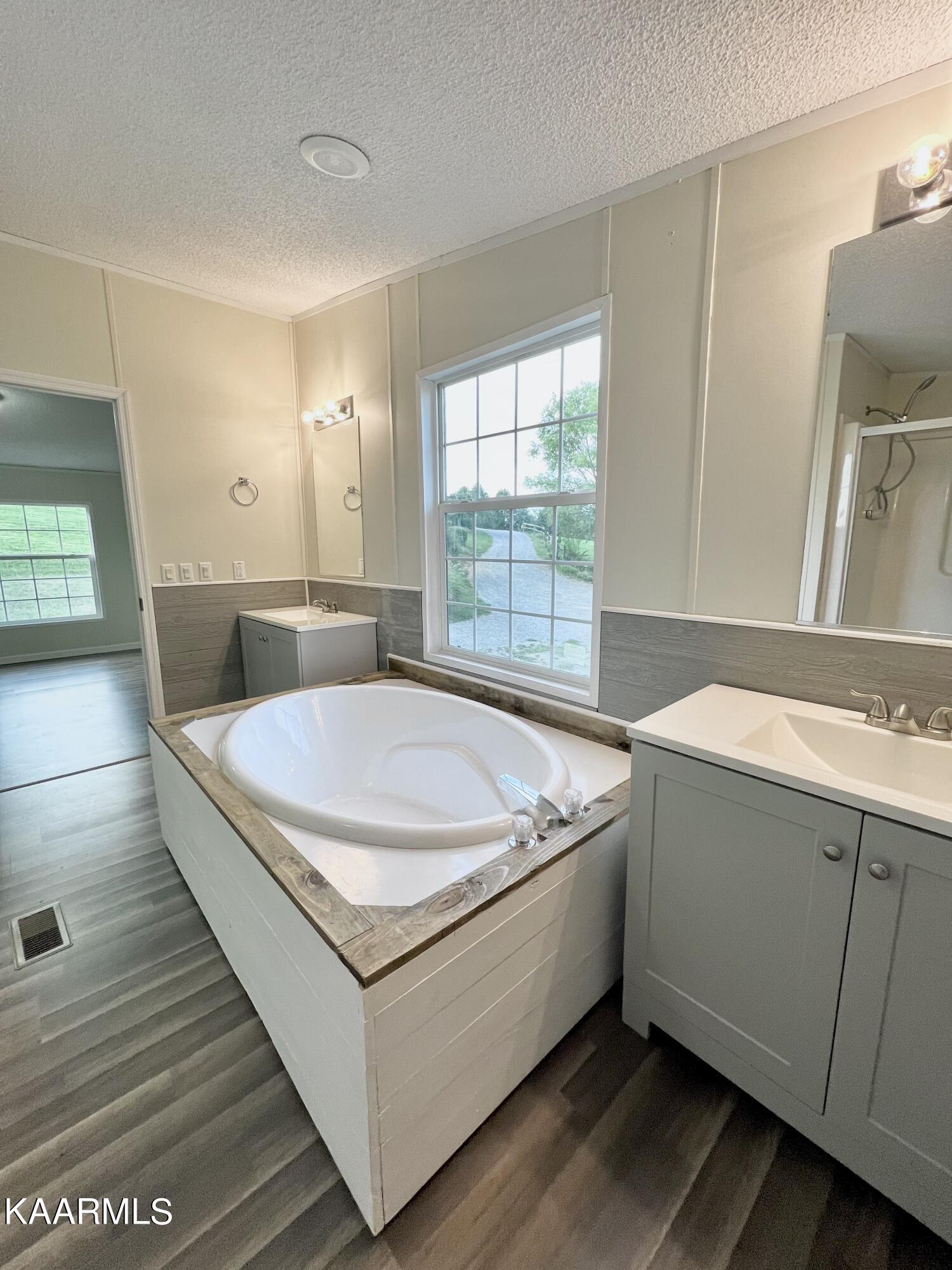 737 Fox Hunter Road Maynardville, TN 37807 - Photo 20 of 33 IMG_6766
