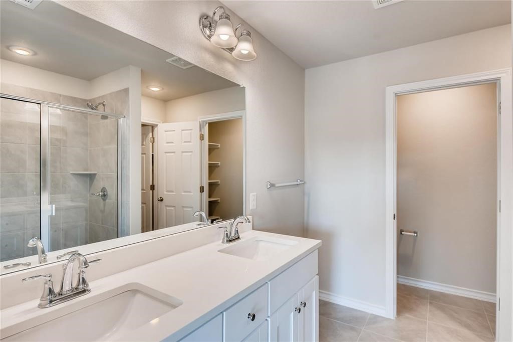 11608 Roxburgh Pass Austin, TX 78754 - Photo 7 of 12