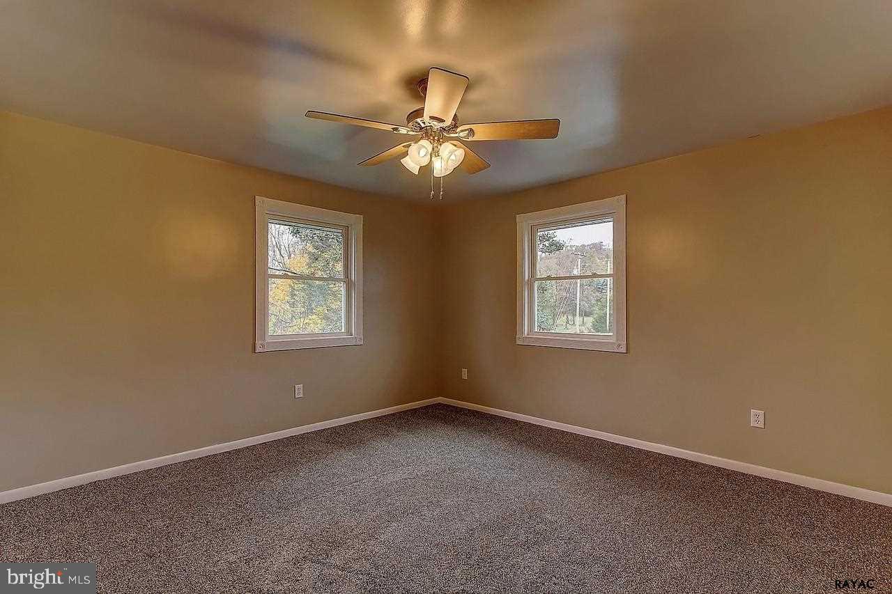 2380 Blackberry Road Dover, PA 17315 - Photo 20 of 23 Gallery Image 20