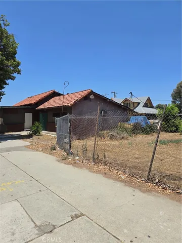 $1,700,000 | 855 West Holt Avenue, Pomona, CA 91768