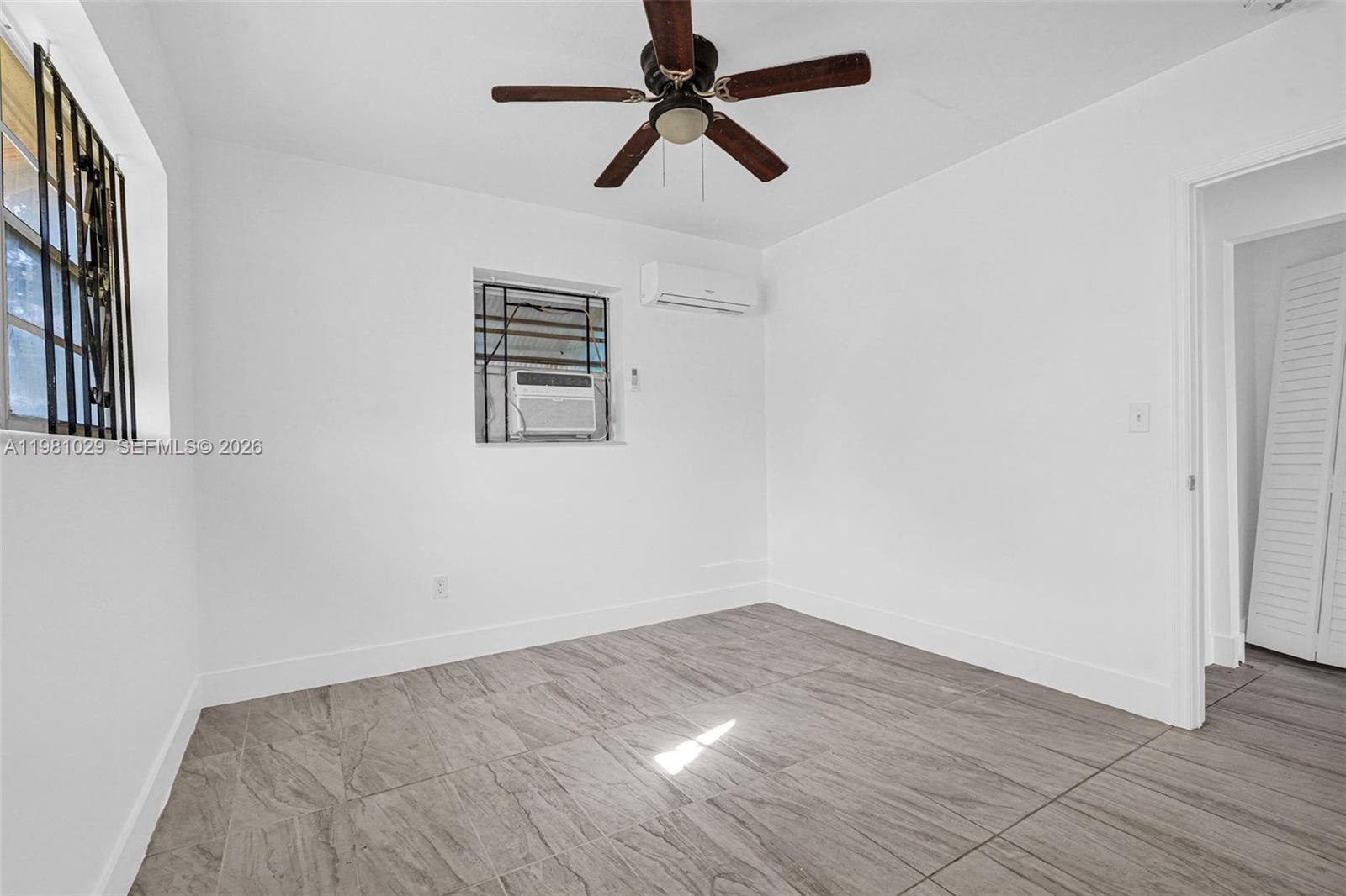 14602 Northeast 14th Avenue, Unit 1 Miami, FL 33161 - Photo 19 of 34
