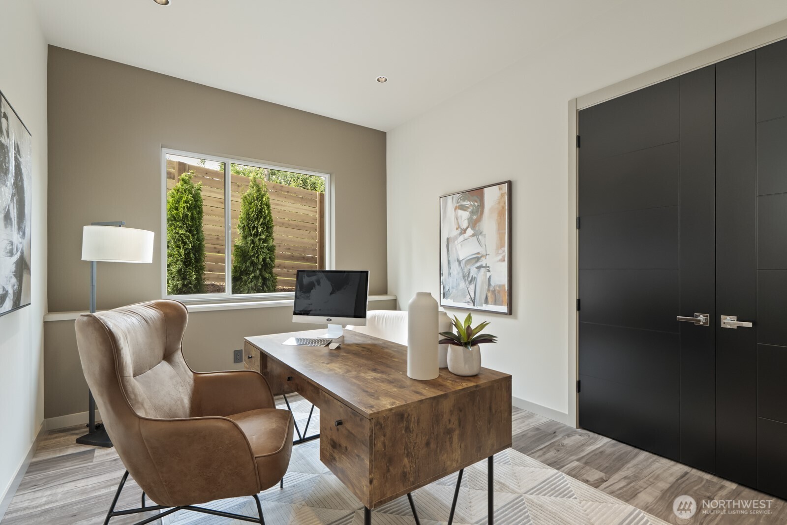 5009 Ocean Avenue Everett, WA 98203 - Photo 19 of 40 a living room with furniture and a window