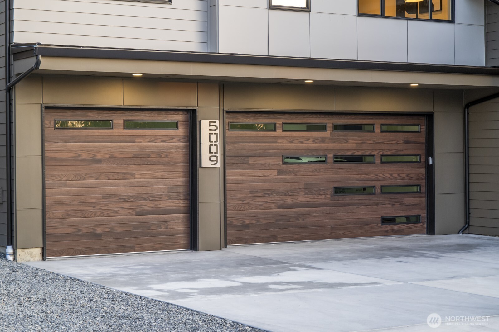 5009 Ocean Avenue Everett, WA 98203 - Photo 37 of 40 a view of an empty room