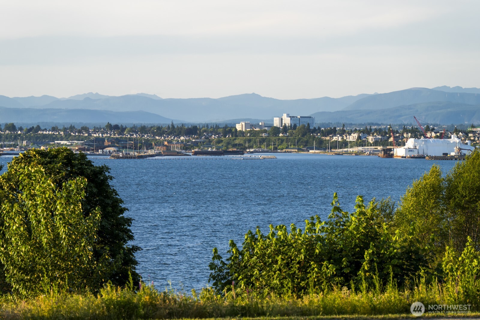 5009 Ocean Avenue Everett, WA 98203 - Photo 39 of 40 a view of lake and mountain