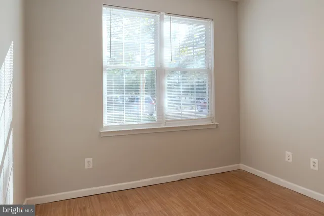 $2,750 | 42806 Smallwood Terrace, Chantilly, VA 20152