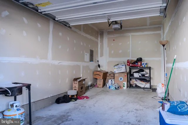 $2,750 | 42806 Smallwood Terrace, Chantilly, VA 20152