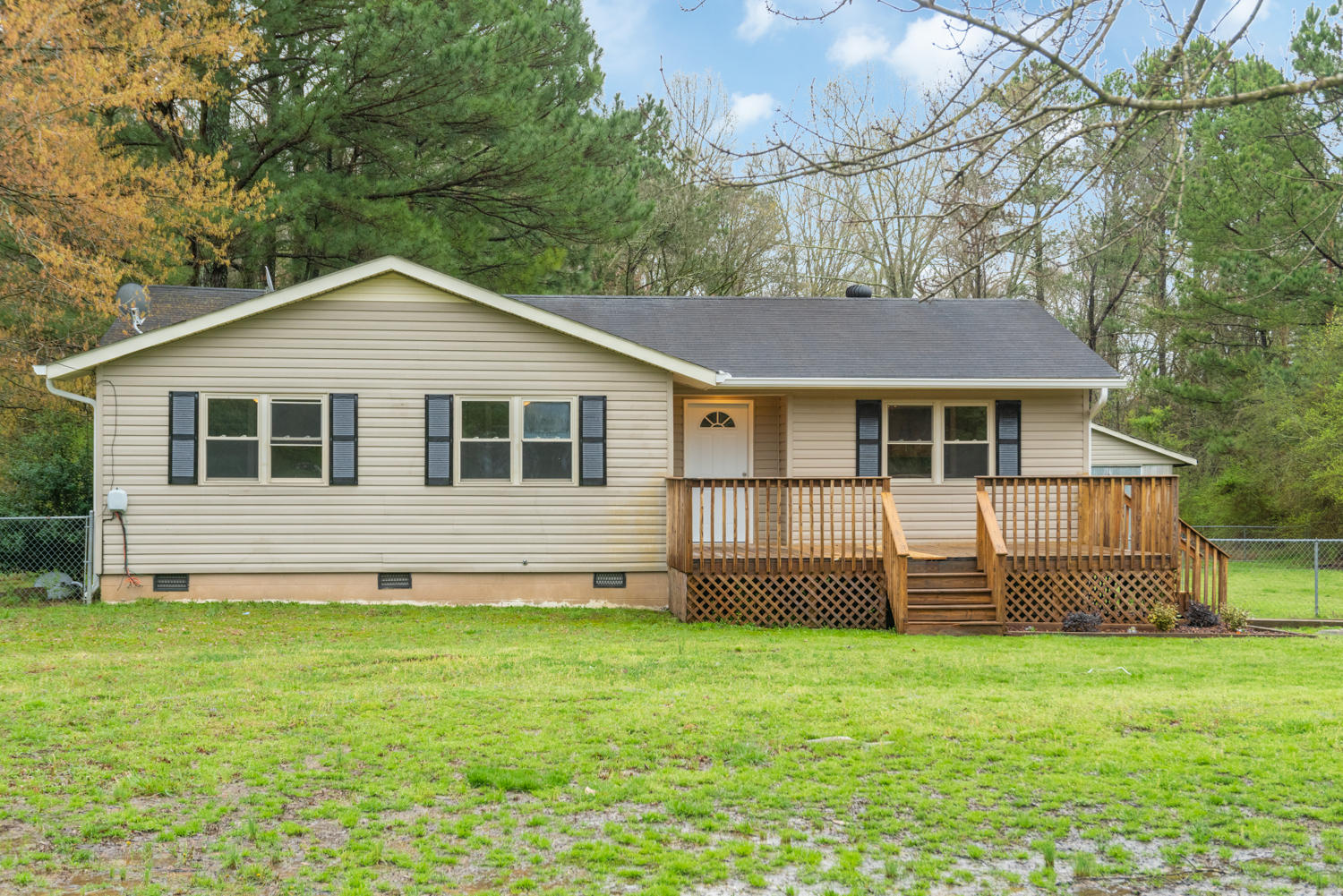 7940 Hale Road Hixson, TN 37343 - Photo 1 of 17 7940_Hale_Rd_01