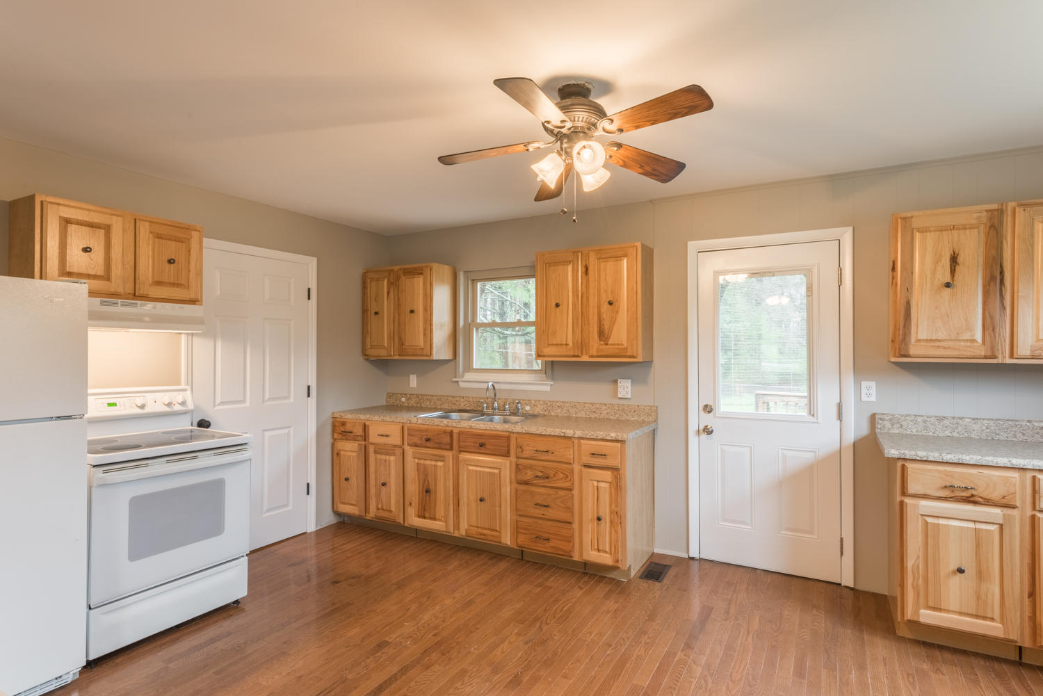 7940 Hale Road Hixson, TN 37343 - Photo 5 of 17 7940_Hale_Rd_16