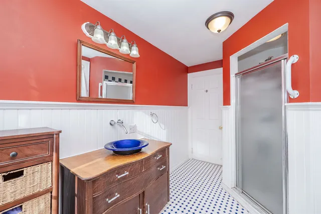 $525,000 | 27 Broad Street, Rochester, NH 03867