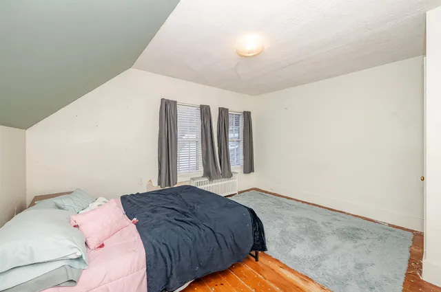 $525,000 | 27 Broad Street, Rochester, NH 03867