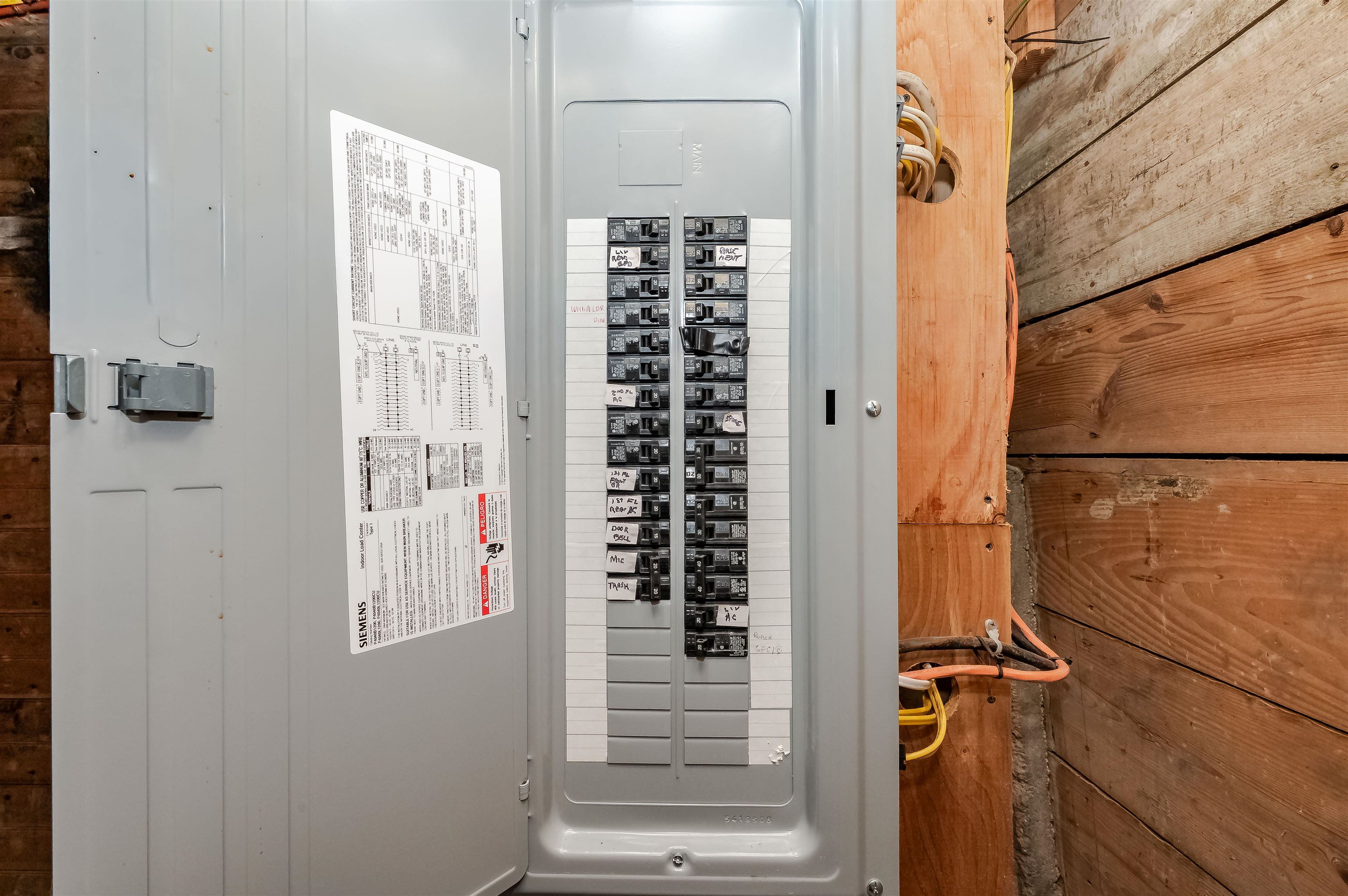 27 Broad Street Rochester, NH 03867 - Photo 49 of 51