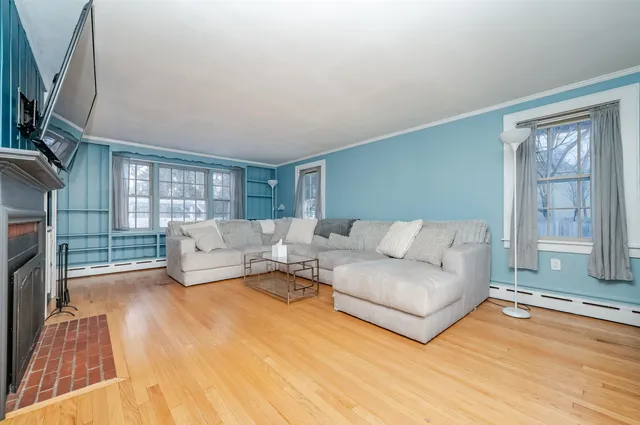 $525,000 | 27 Broad Street, Rochester, NH 03867