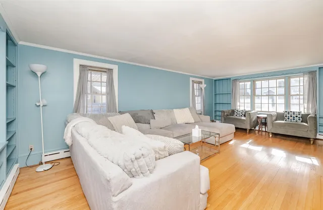 $525,000 | 27 Broad Street, Rochester, NH 03867