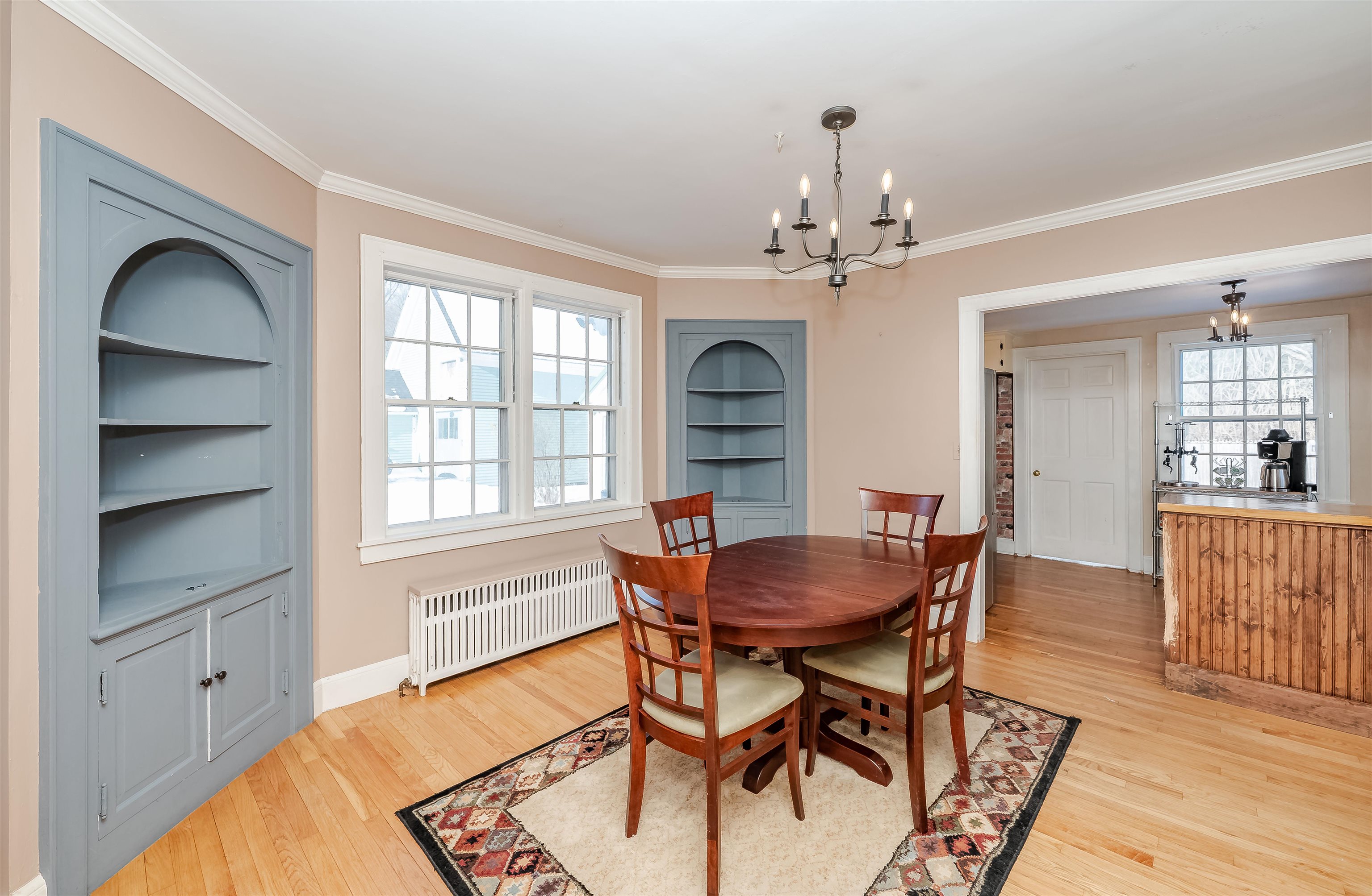 27 Broad Street Rochester, NH 03867 - Photo 9 of 51