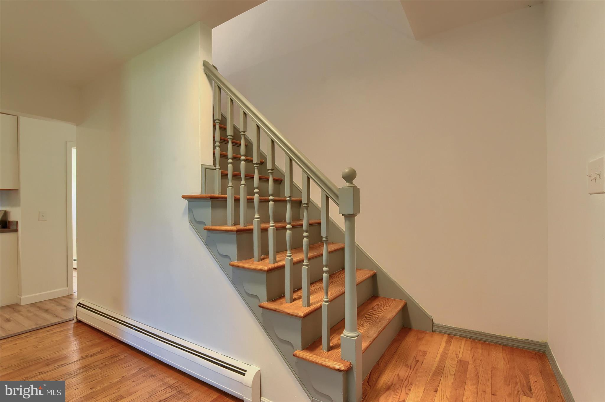 308 Glenn Road Camp Hill, PA 17011 - Photo 5 of 35