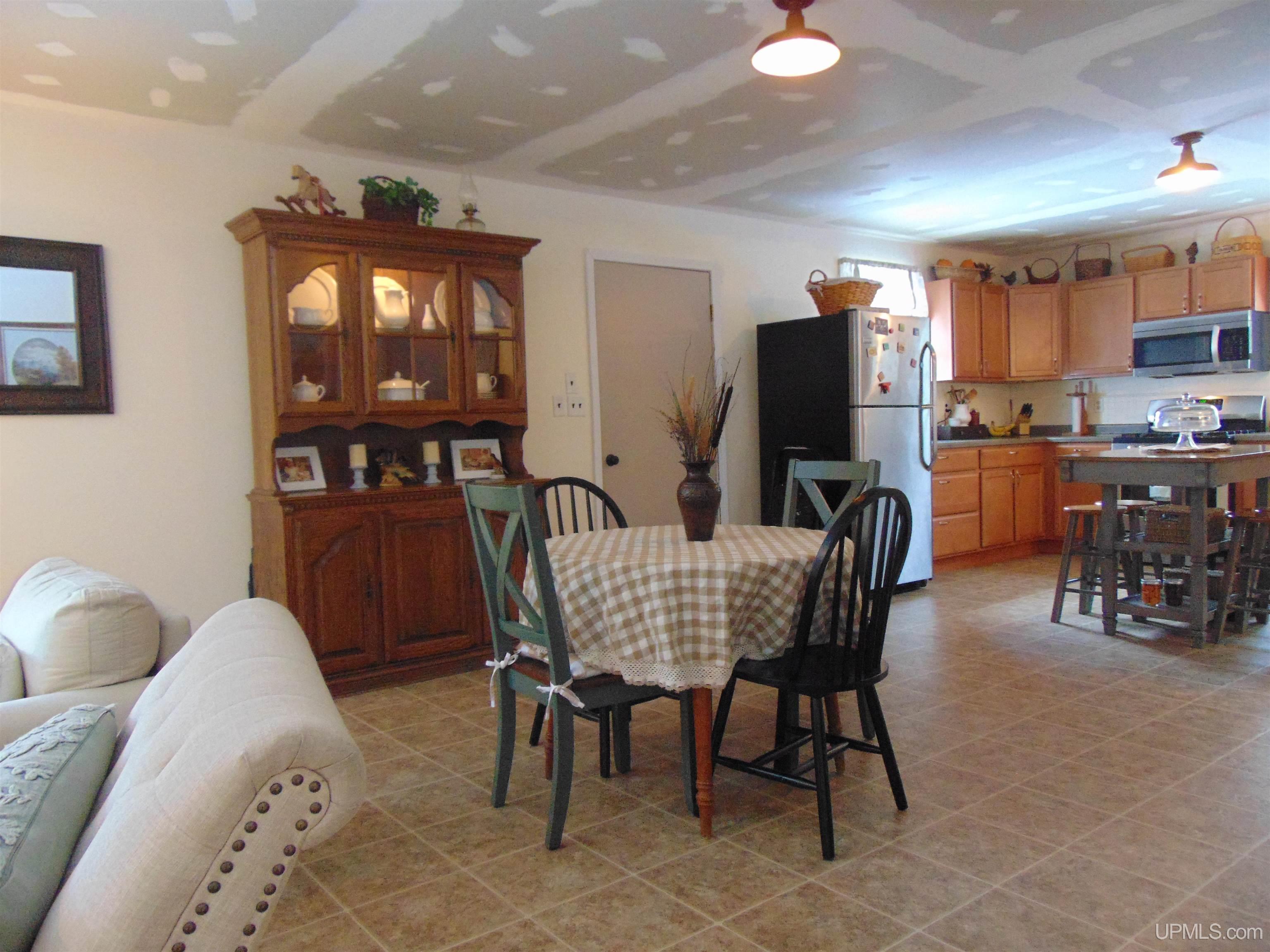 7349 East Old M28 Road Trout Creek, MI 49967 - Photo 15 of 48