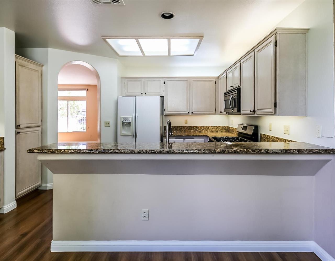 25933 Stafford Canyon Road, Unit B Stevenson Ranch, CA 91381 - Photo 21 of 51 Gallery Image 21