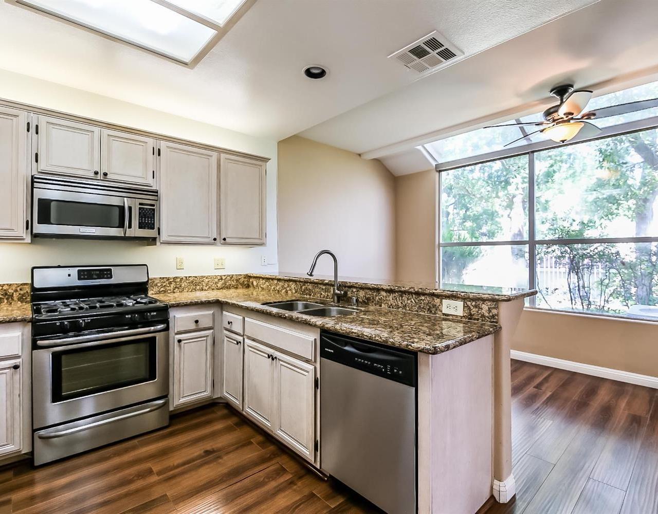 25933 Stafford Canyon Road, Unit B Stevenson Ranch, CA 91381 - Photo 24 of 51 Gallery Image 24