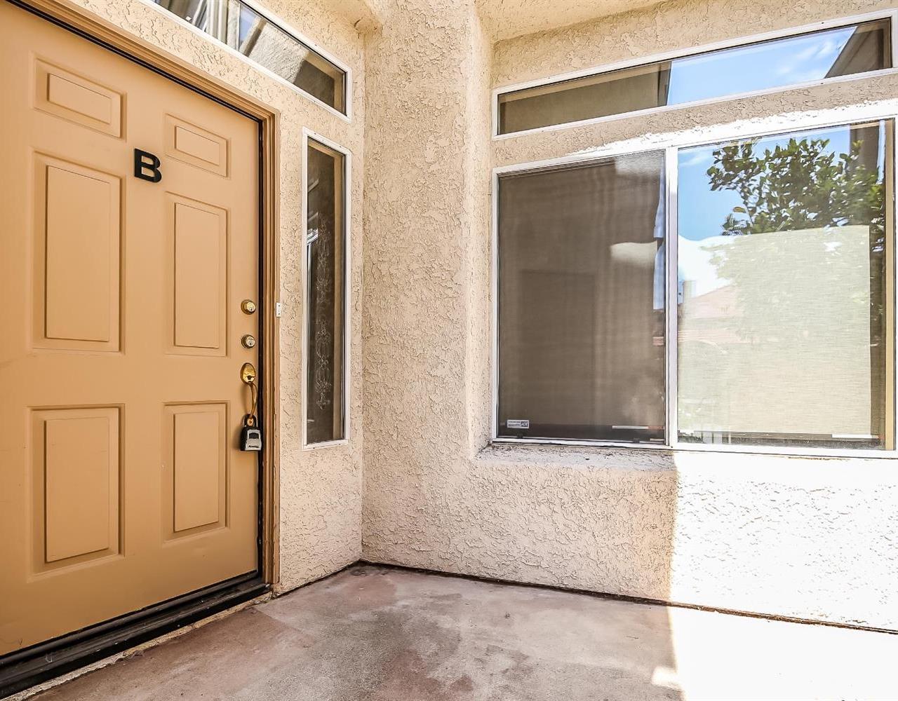 25933 Stafford Canyon Road, Unit B Stevenson Ranch, CA 91381 - Photo 7 of 51 Gallery Image 7