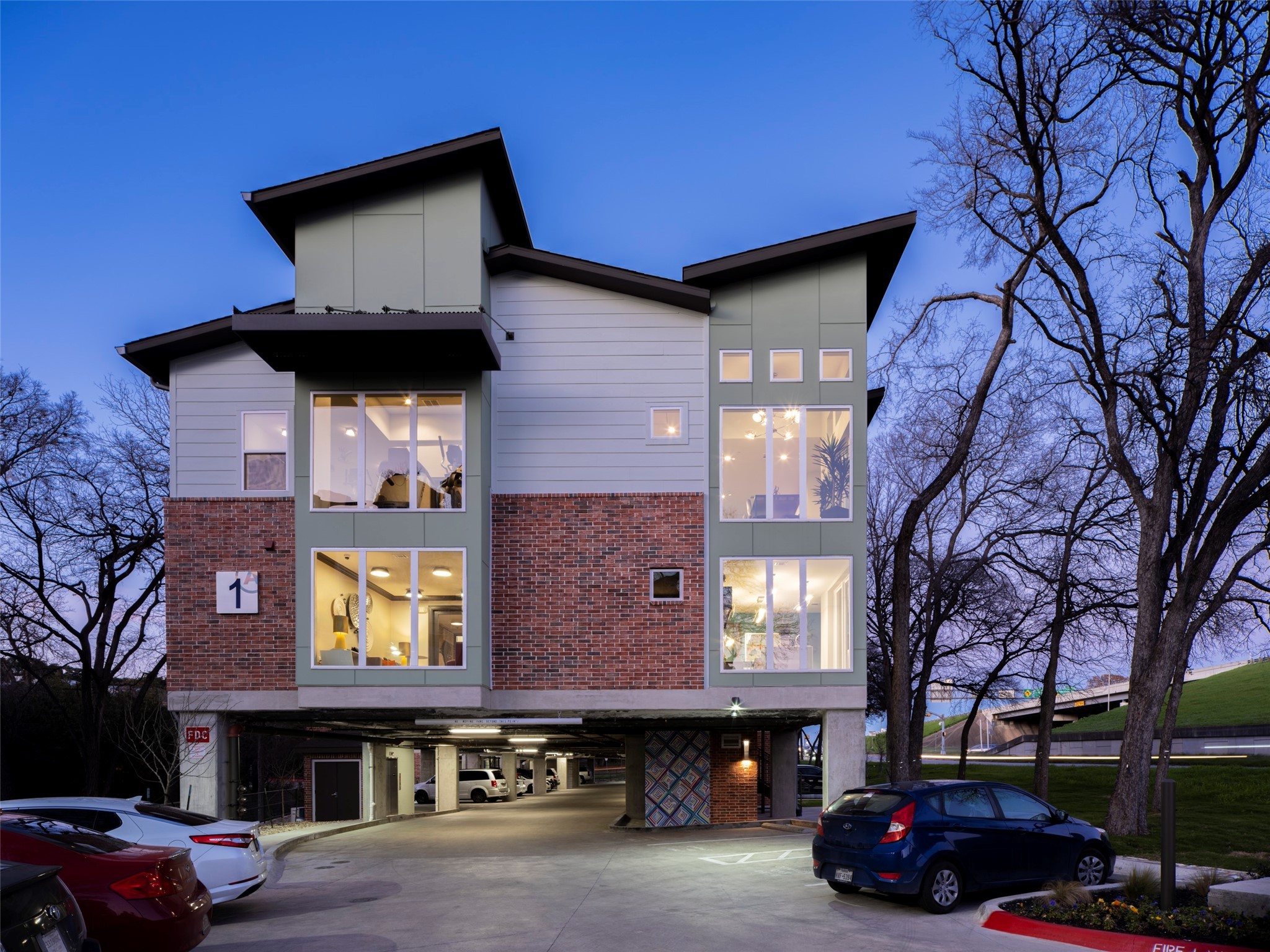 1800 South Interstate 35 Frontage Road Austin, TX 78704 - Photo 18 of 36 a car park in front of a building