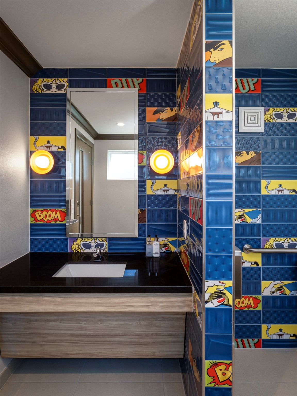 1800 South Interstate 35 Frontage Road Austin, TX 78704 - Photo 34 of 36 a view of counter