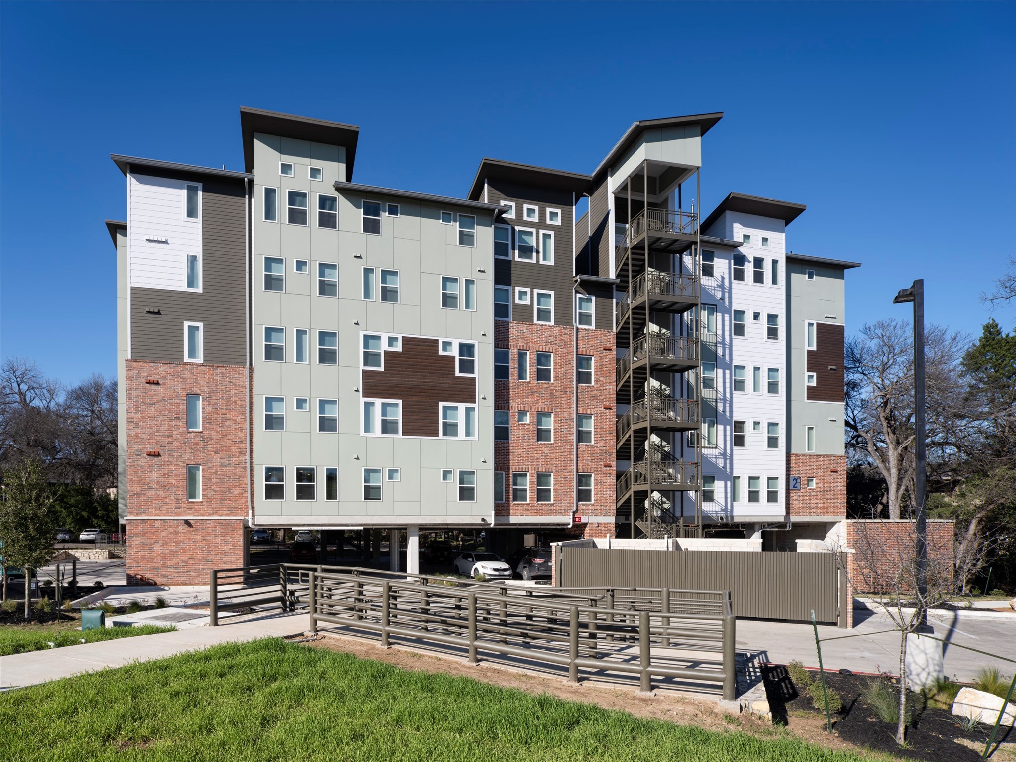 1800 South Interstate 35 Frontage Road Austin, TX 78704 - Photo 5 of 36 front view of building with street view