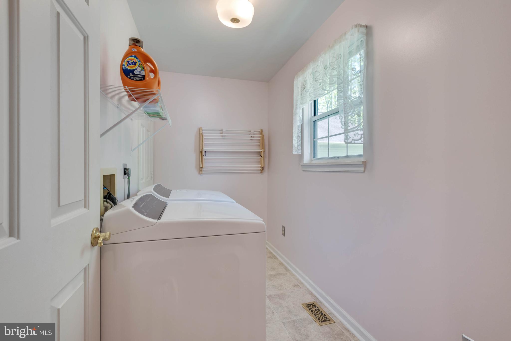 12004 Alum Springs Road Culpeper, VA 22701 - Photo 17 of 33 laundry