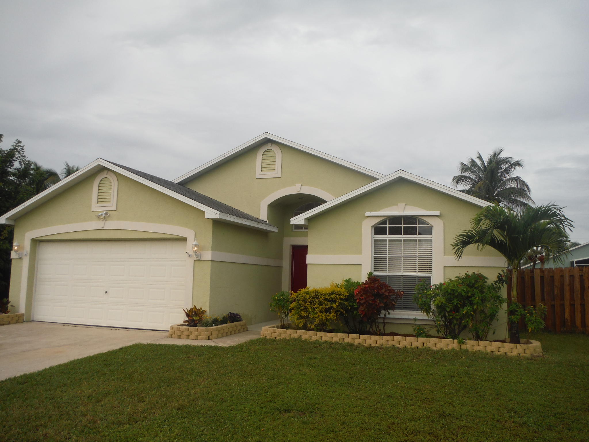 6303 Adams Street Jupiter, FL 33458 - Photo 1 of 20 Front of Home