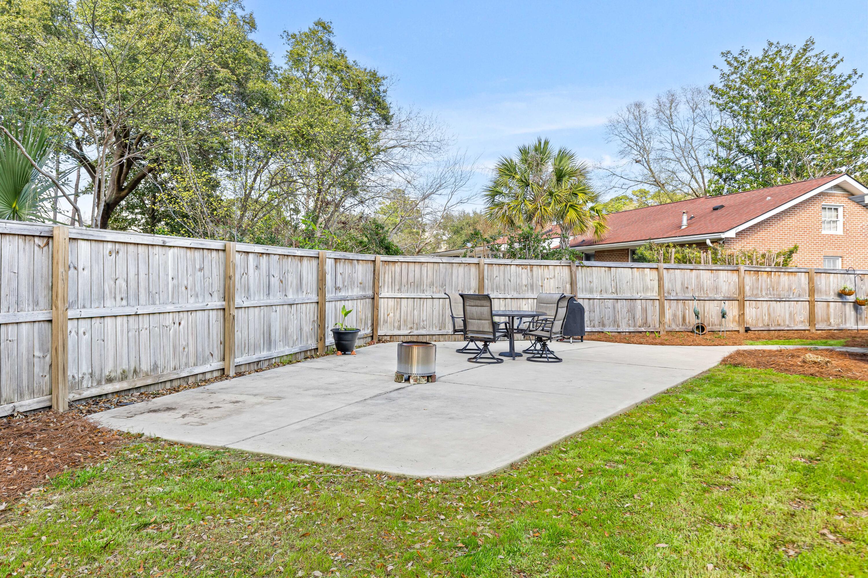 1871 Rugby Lane Charleston, SC 29407 - Photo 26 of 52 1G1A9497