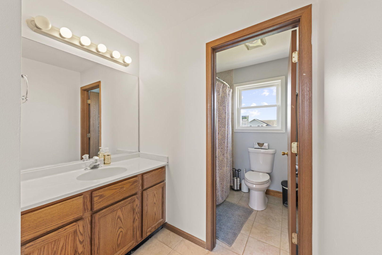 8016 Farmhouse Road Frankfort, IL 60423 - Photo 13 of 25 Gallery Image 13