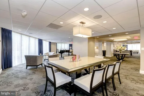 $365,000 | 4601 North Park Avenue, Unit 417, Chevy Chase, MD 20815