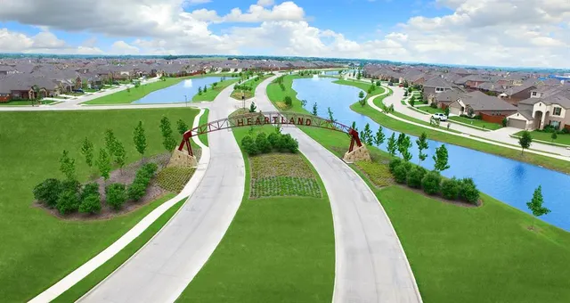 a view of building with outdoor space