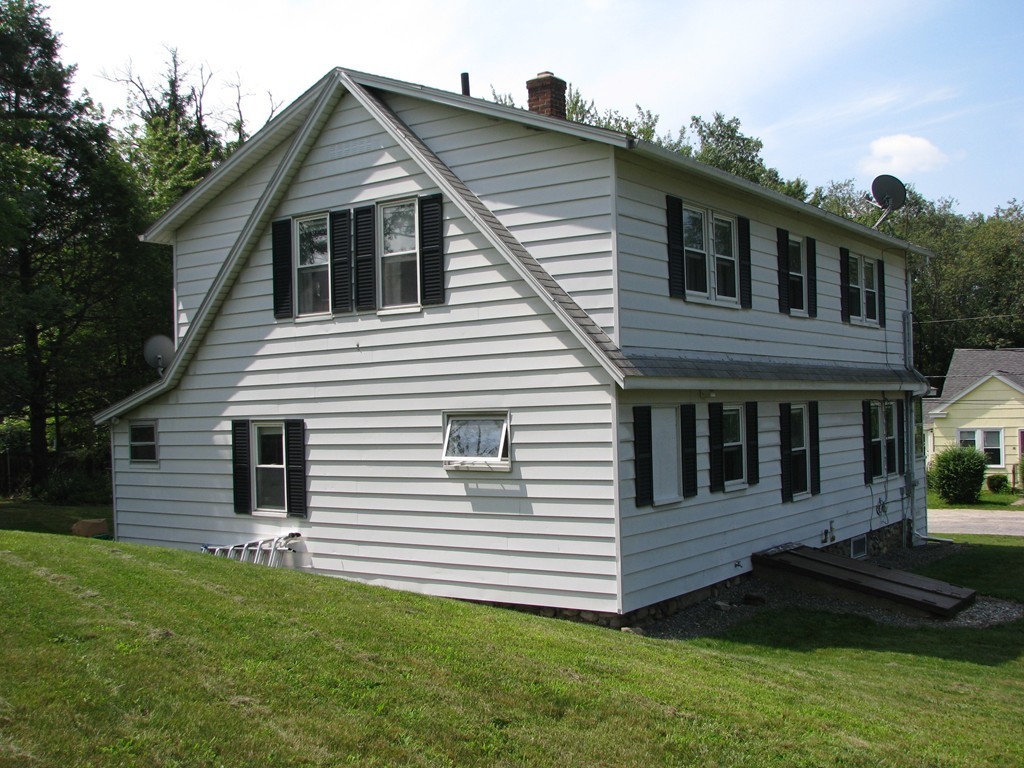 59 Marcius Road Worcester, MA 01607 - Photo 2 of 26 Gallery Image 2
