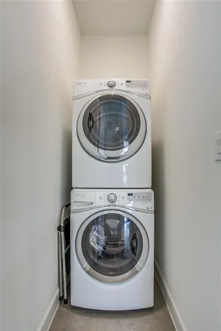 a close up view of washer and dryer