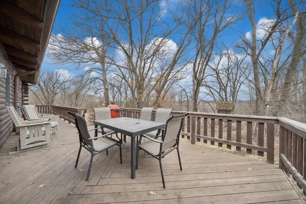 $399,900 | 830 West Church Street, Belle Plaine, MN 56011