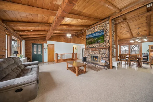 $399,900 | 830 West Church Street, Belle Plaine, MN 56011
