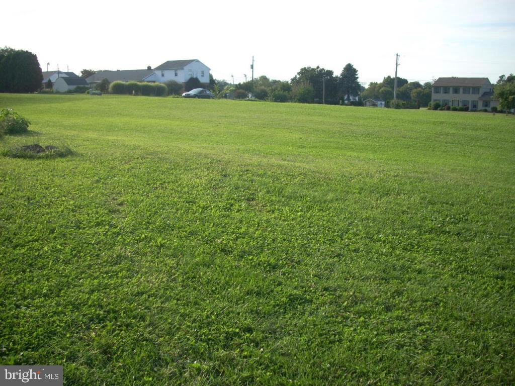 35 London Vale Road Paradise, PA 17562 - Photo 2 of 5 Gallery Image 2