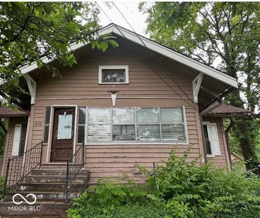 $109,900 | 1238 East Thompson Road, Indianapolis, IN 46227