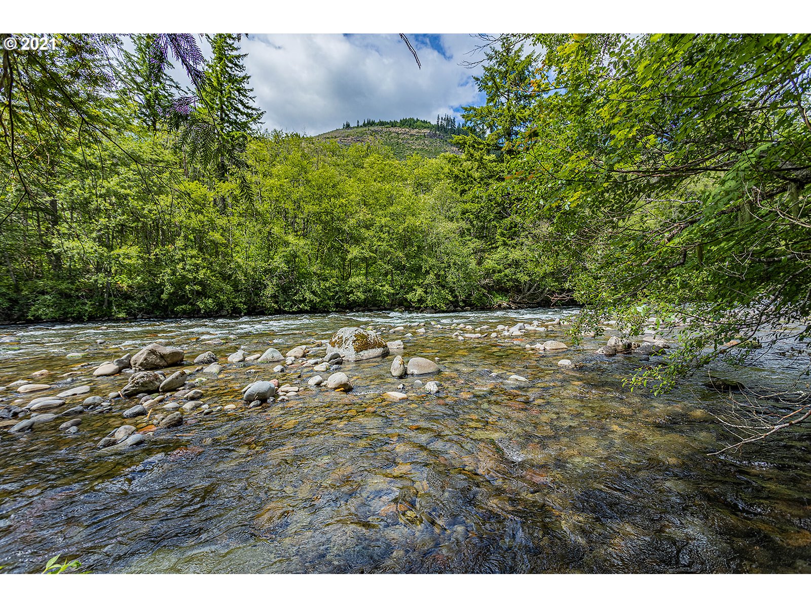 5700 Lost Lake Road Hood River, OR 97031 - Photo 5 of 7 Gallery Image 5