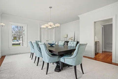 $11,250,000 | 200 Shore Road, Old Greenwich, CT 06870