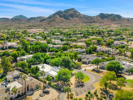 $4,350,000 | 8487 North Canta Bello, Paradise Valley, AZ 85253