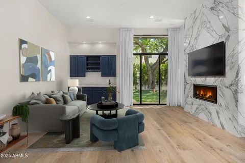 $4,350,000 | 8487 North Canta Bello, Paradise Valley, AZ 85253