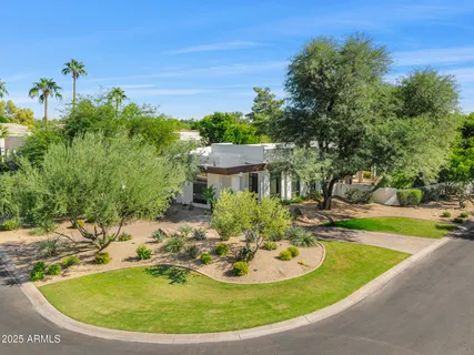 $3,995,000 | 8487 North Canta Bello, Paradise Valley, AZ 85253
