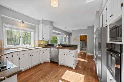 $992,000 | 8728 Drew Lane, Chapel Hill, NC 27516