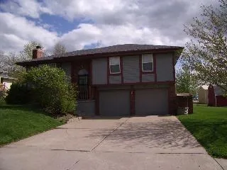 $299,000 | 113 Frank Street, Kearney, MO 64060