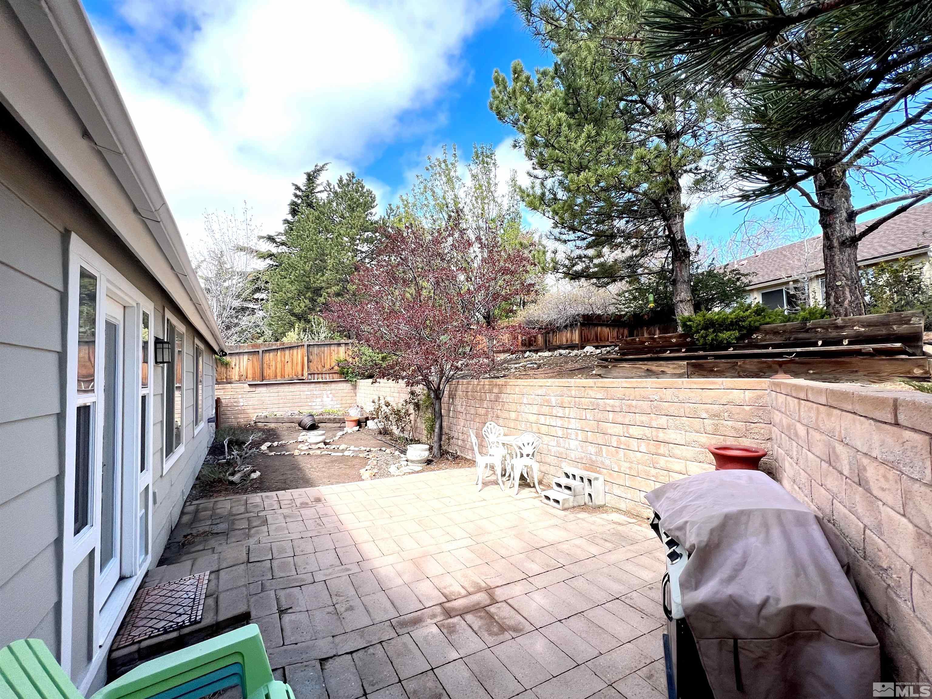 3849 Bexley Square Reno, NV 89503 - Photo 9 of 37 a view of a backyard